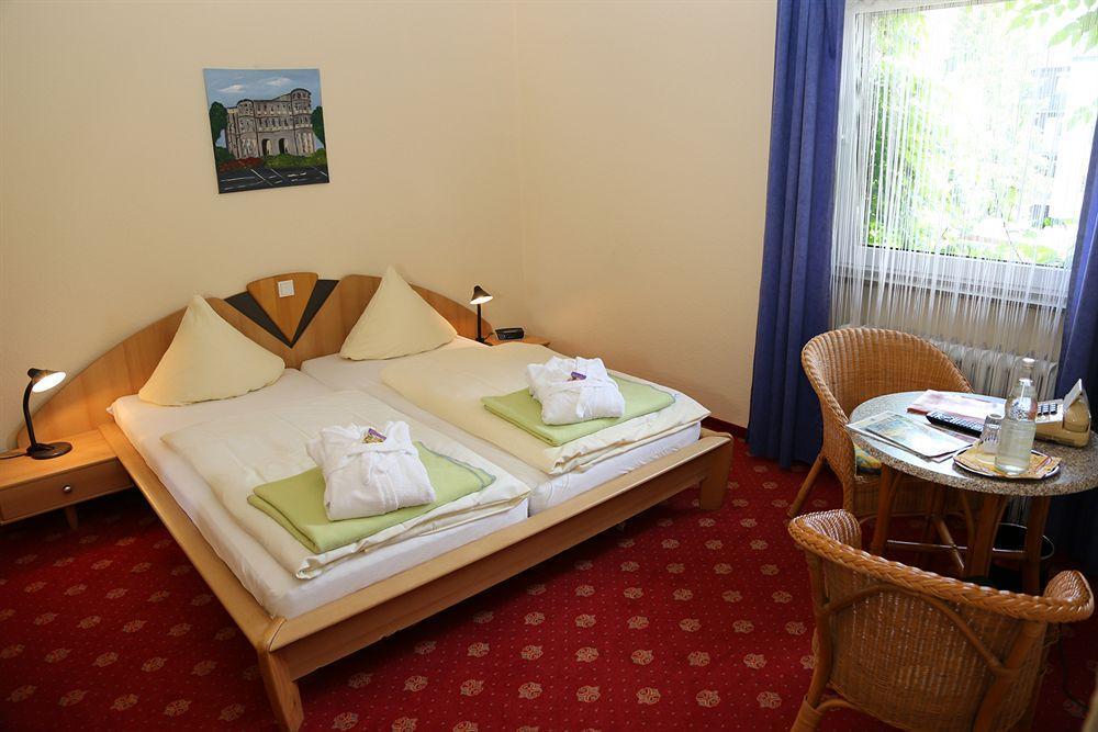 Muehlenthalers Park Hotel Konz Bagian luar foto
