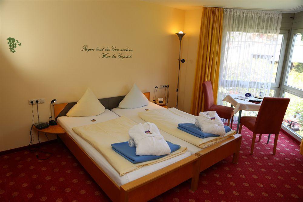 Muehlenthalers Park Hotel Konz Bagian luar foto
