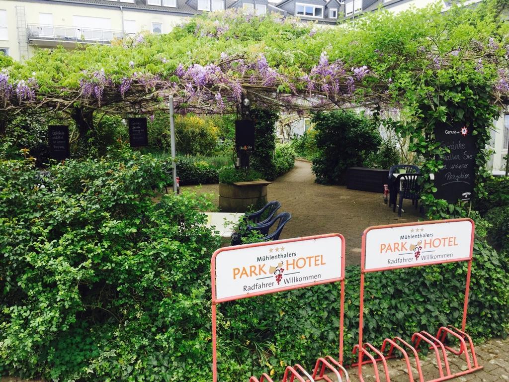 Muehlenthalers Park Hotel Konz Bagian luar foto