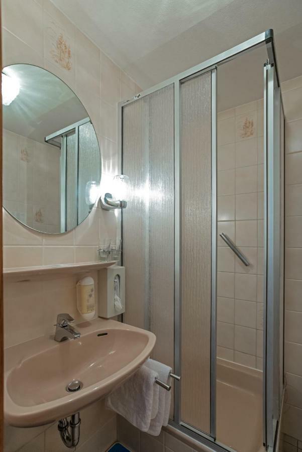 Muehlenthalers Park Hotel Konz Bagian luar foto