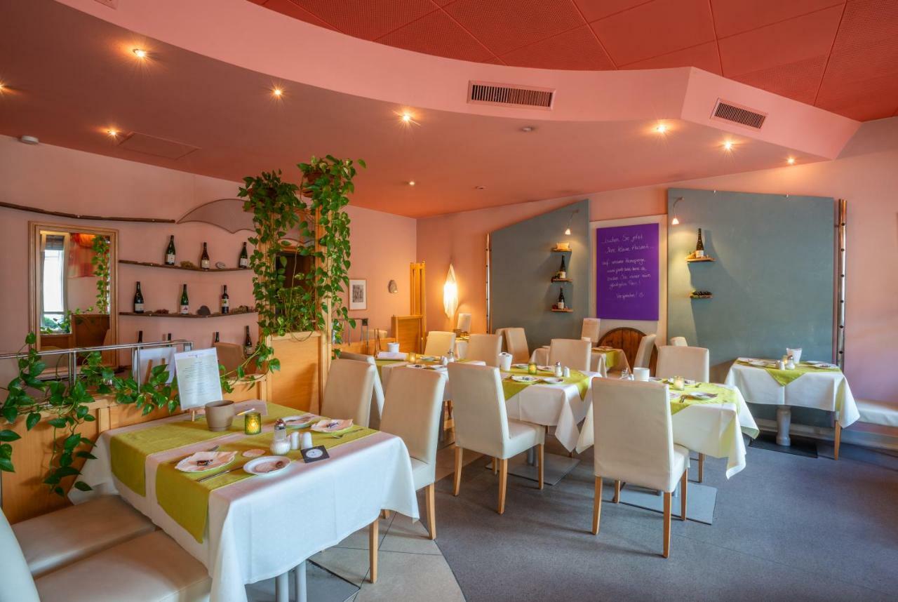 Muehlenthalers Park Hotel Konz Bagian luar foto